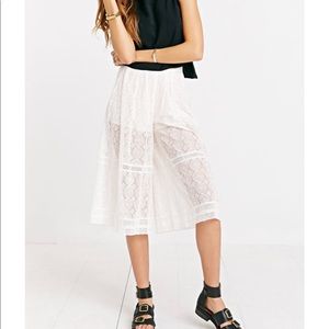 UO Kimichi Blue Lace Flowy Cropped Shorts/ Pants